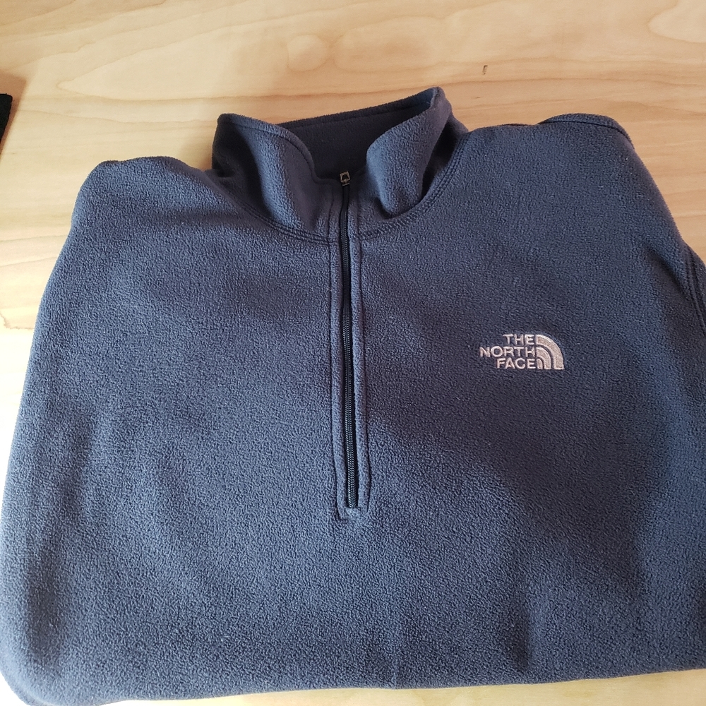Boys Northface 1/4 zip Fleece